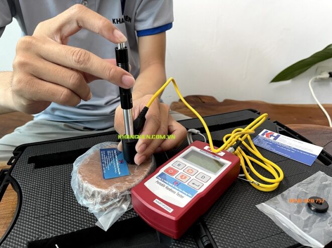 Chuẩn bị trước khi đo mẫu kim loại