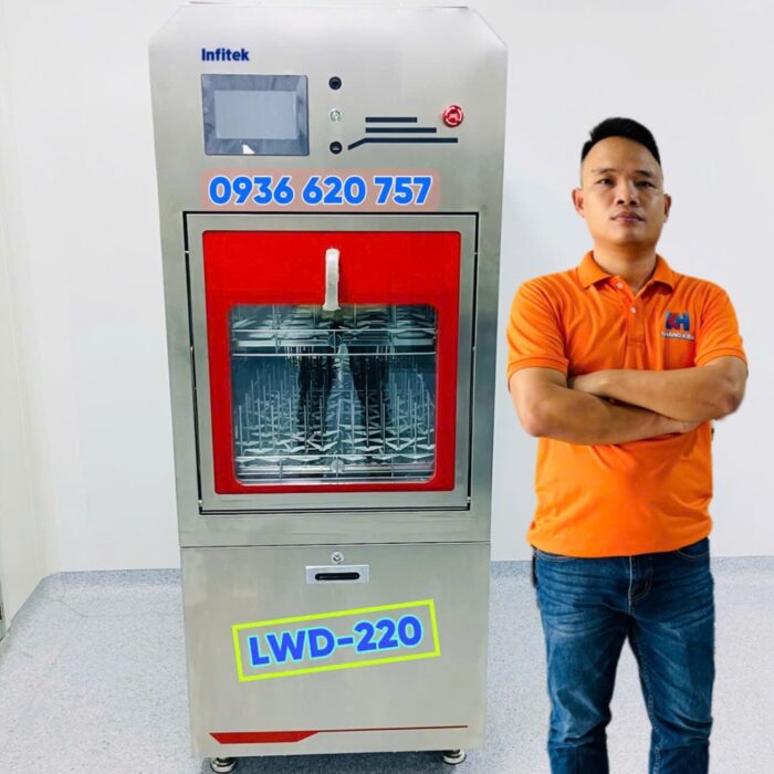 Ứng dụng của máy rửa dụng cụ trong phòng thí nghiệm